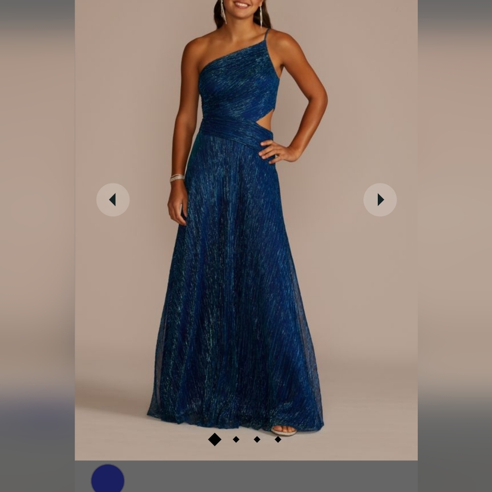Davids bridal Sapphire Blue dress. Size 18 one shoulder